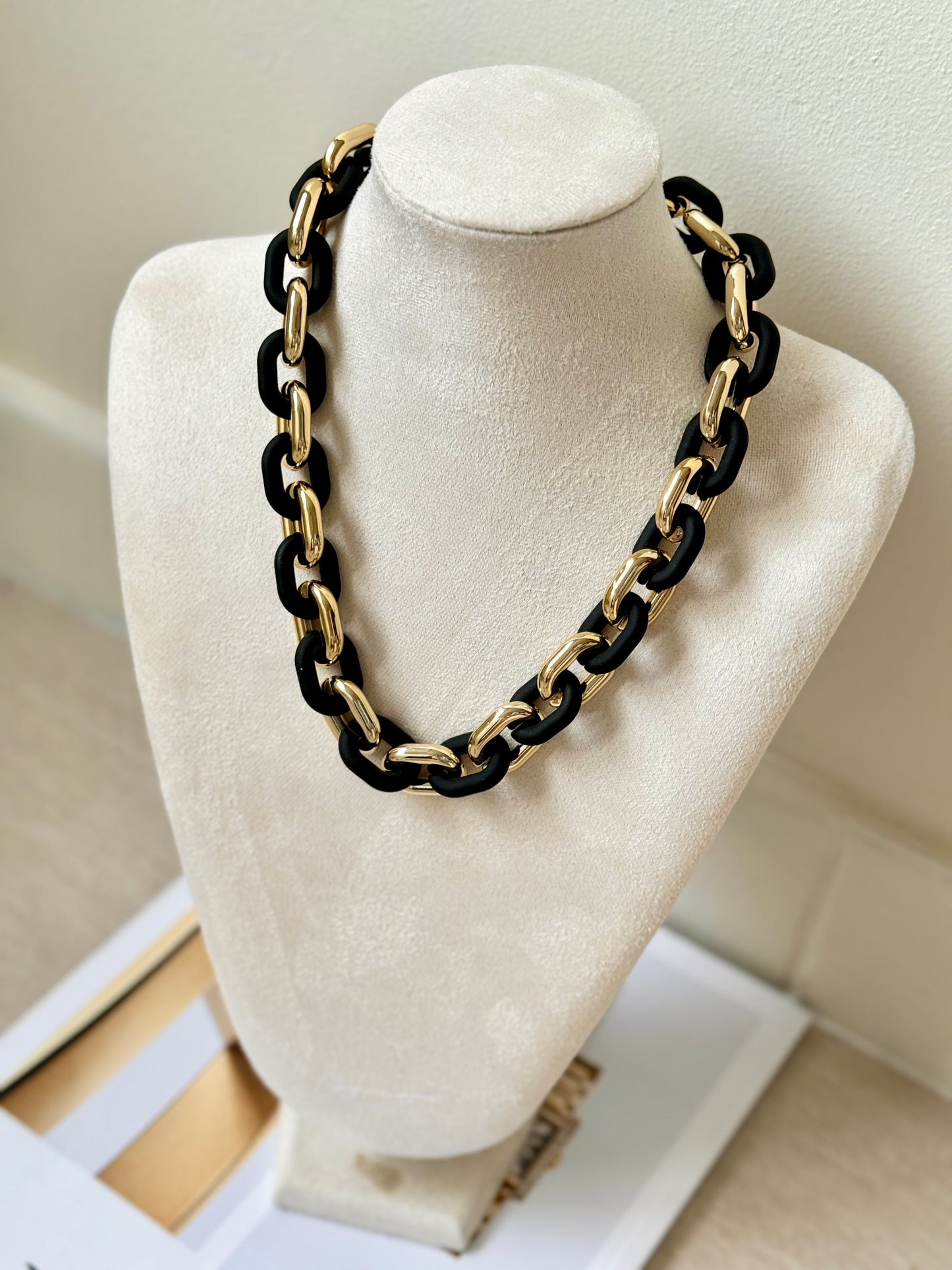 NECKLACE STAINLESS STEEL