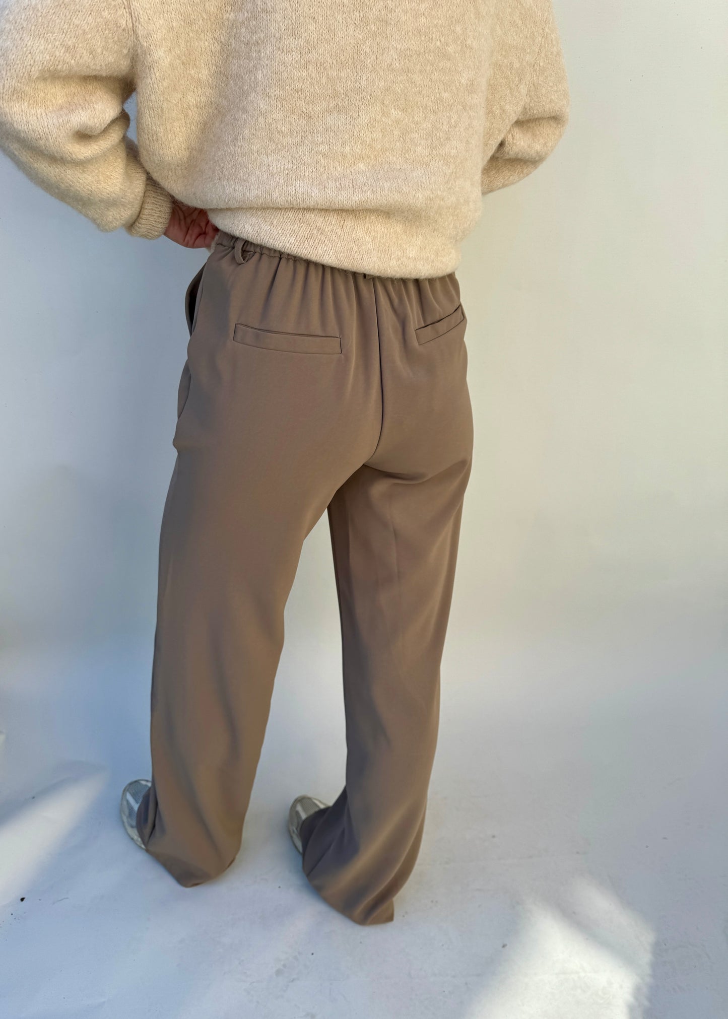PANTS ALEJANDRA TAUPE