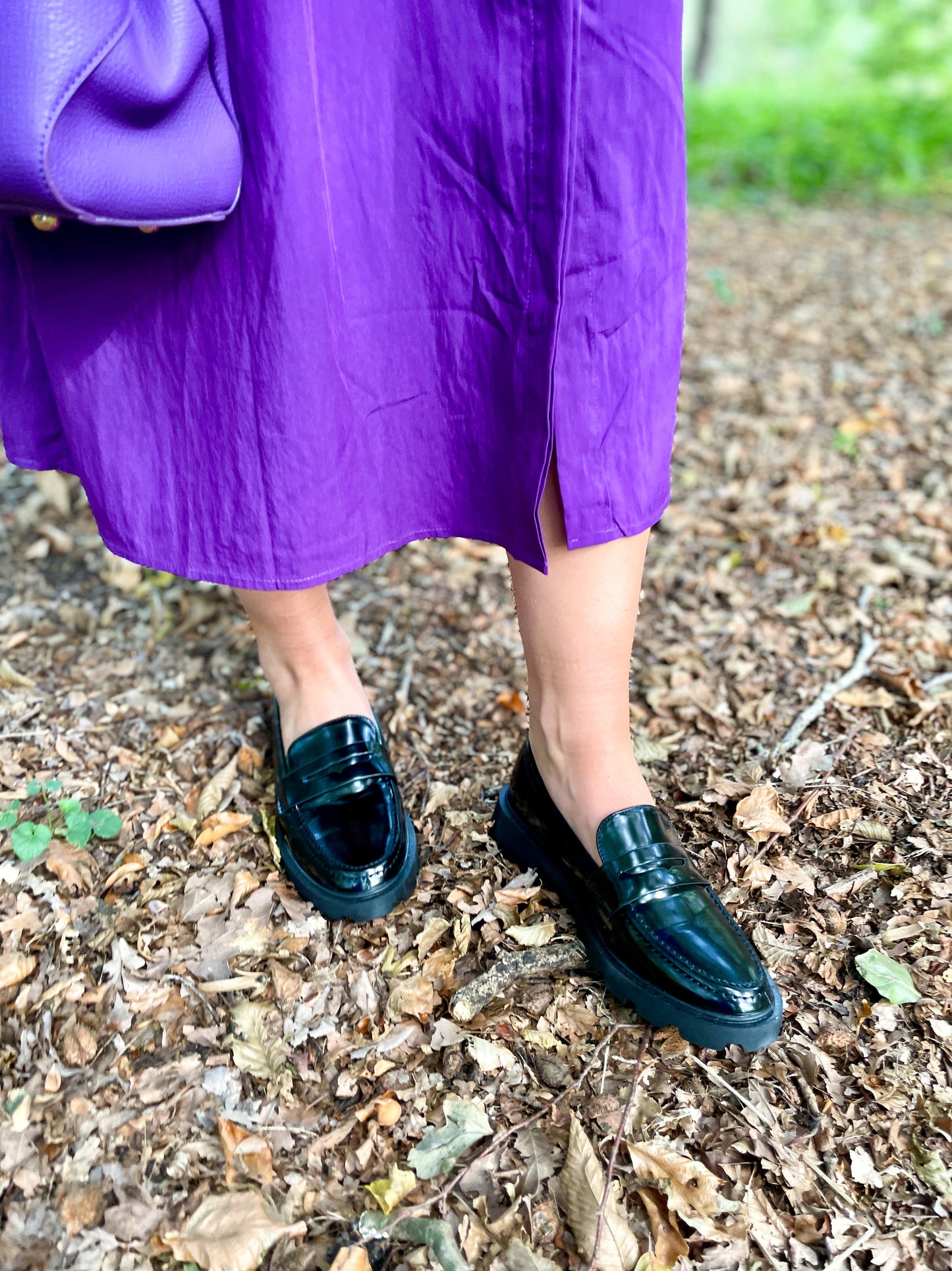 Loafers black