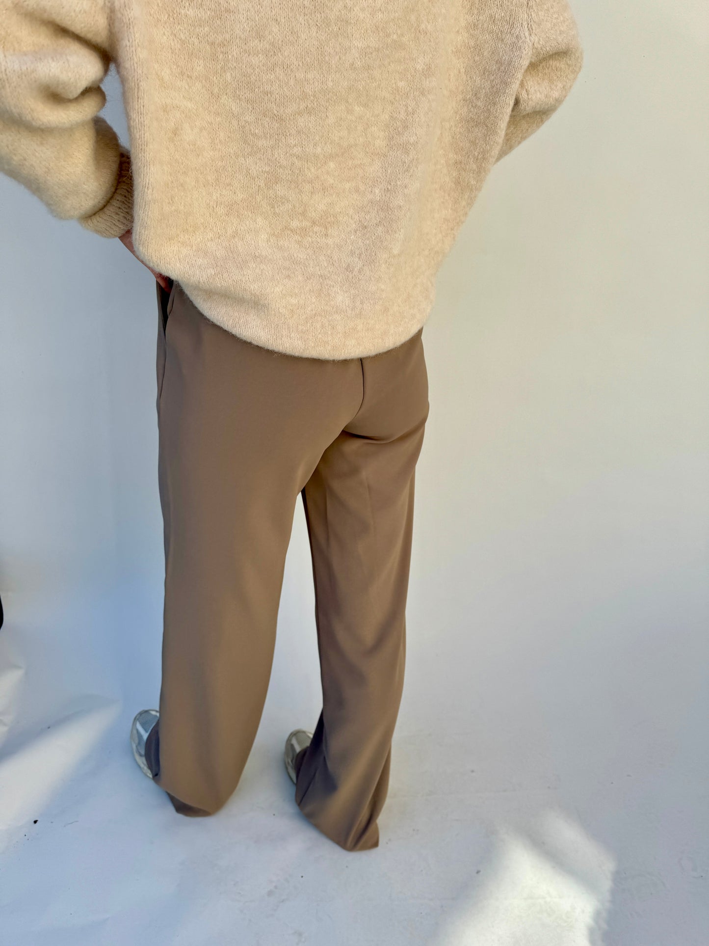 PANTS ALEJANDRA TAUPE