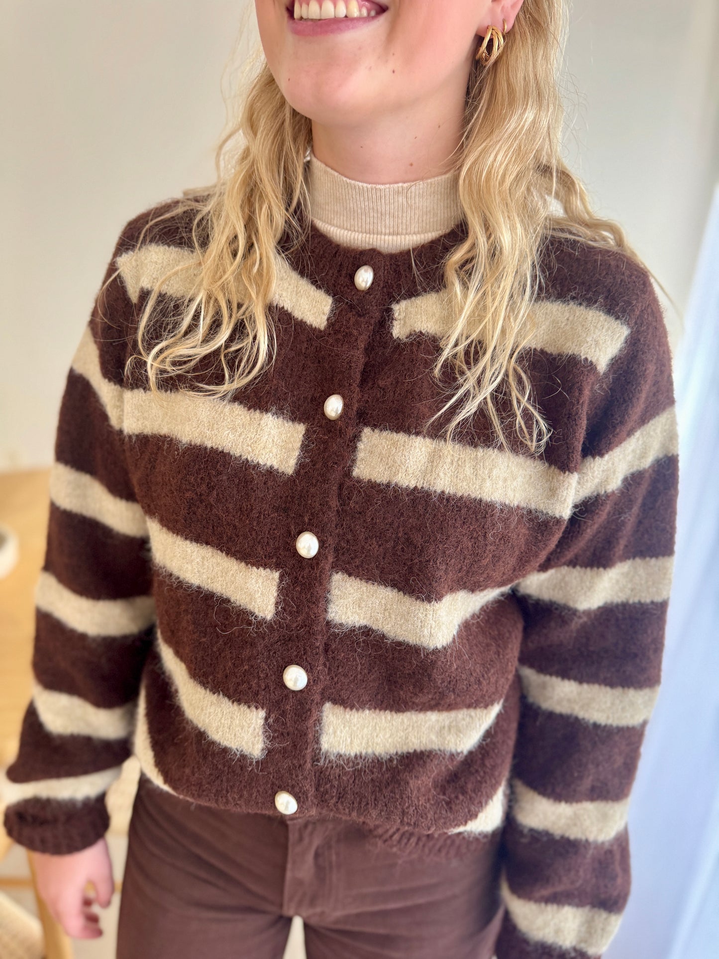 Knit cardigan stripes