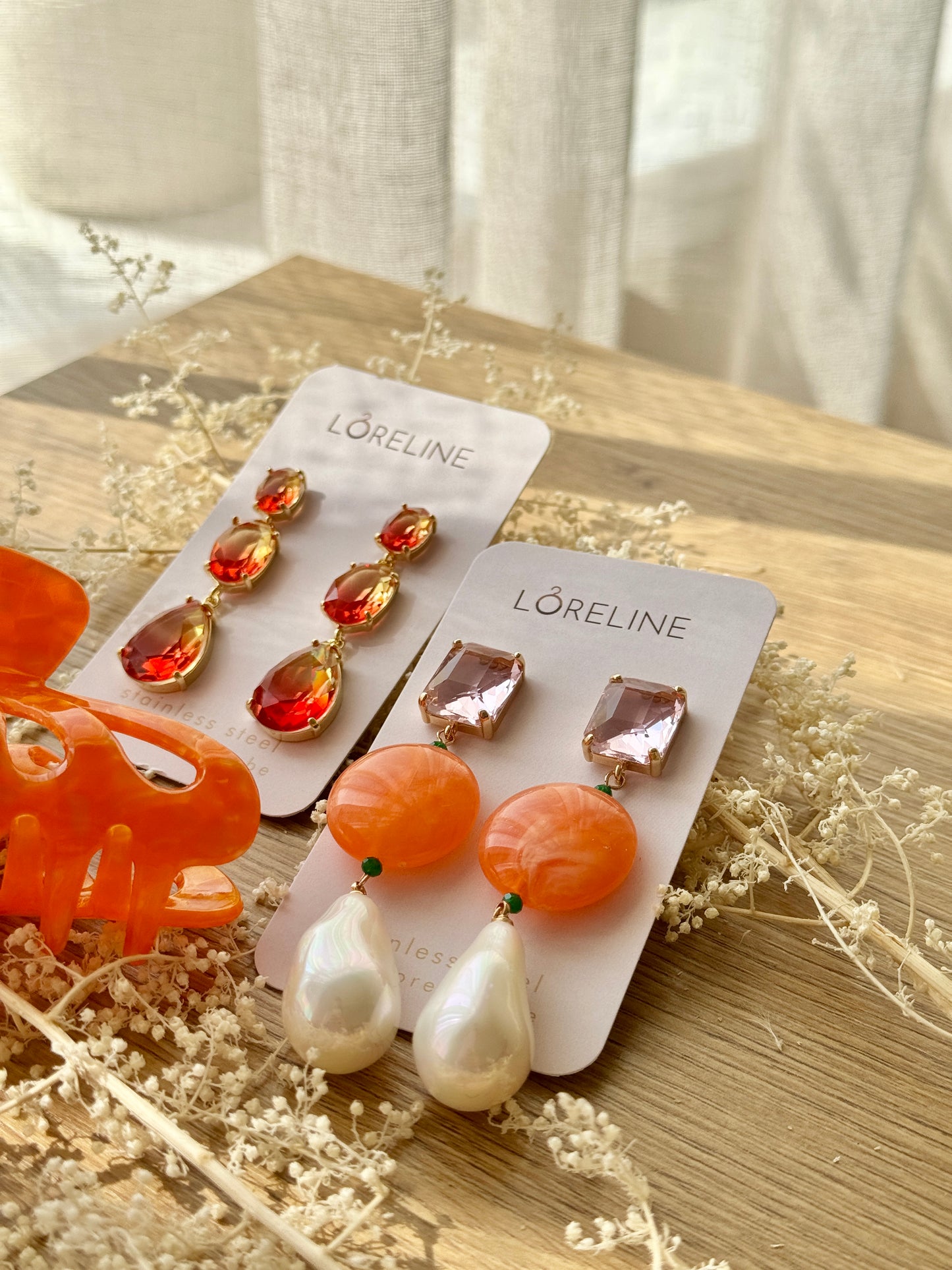Earring stone orange