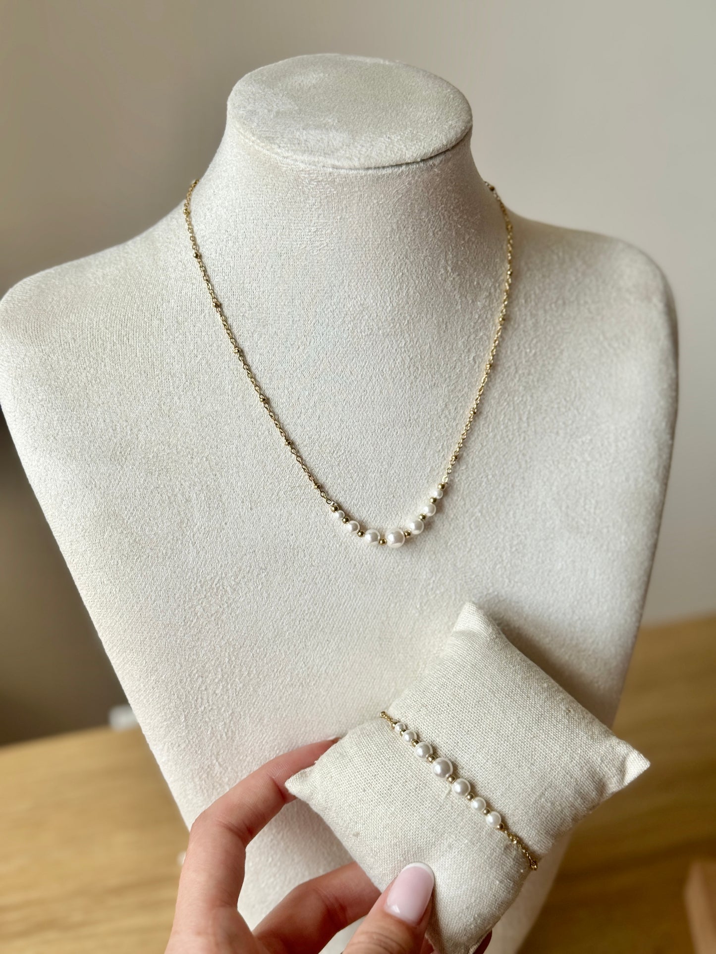 Pearl party bracelet