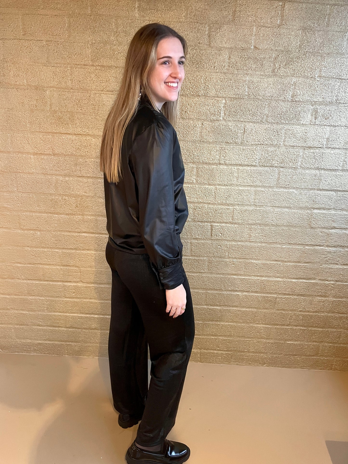 BLOUSE METALLIC BLACK