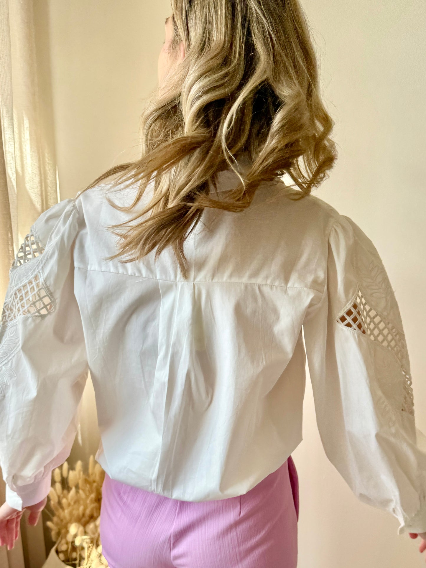 BLOUSE WHITE CARILLO