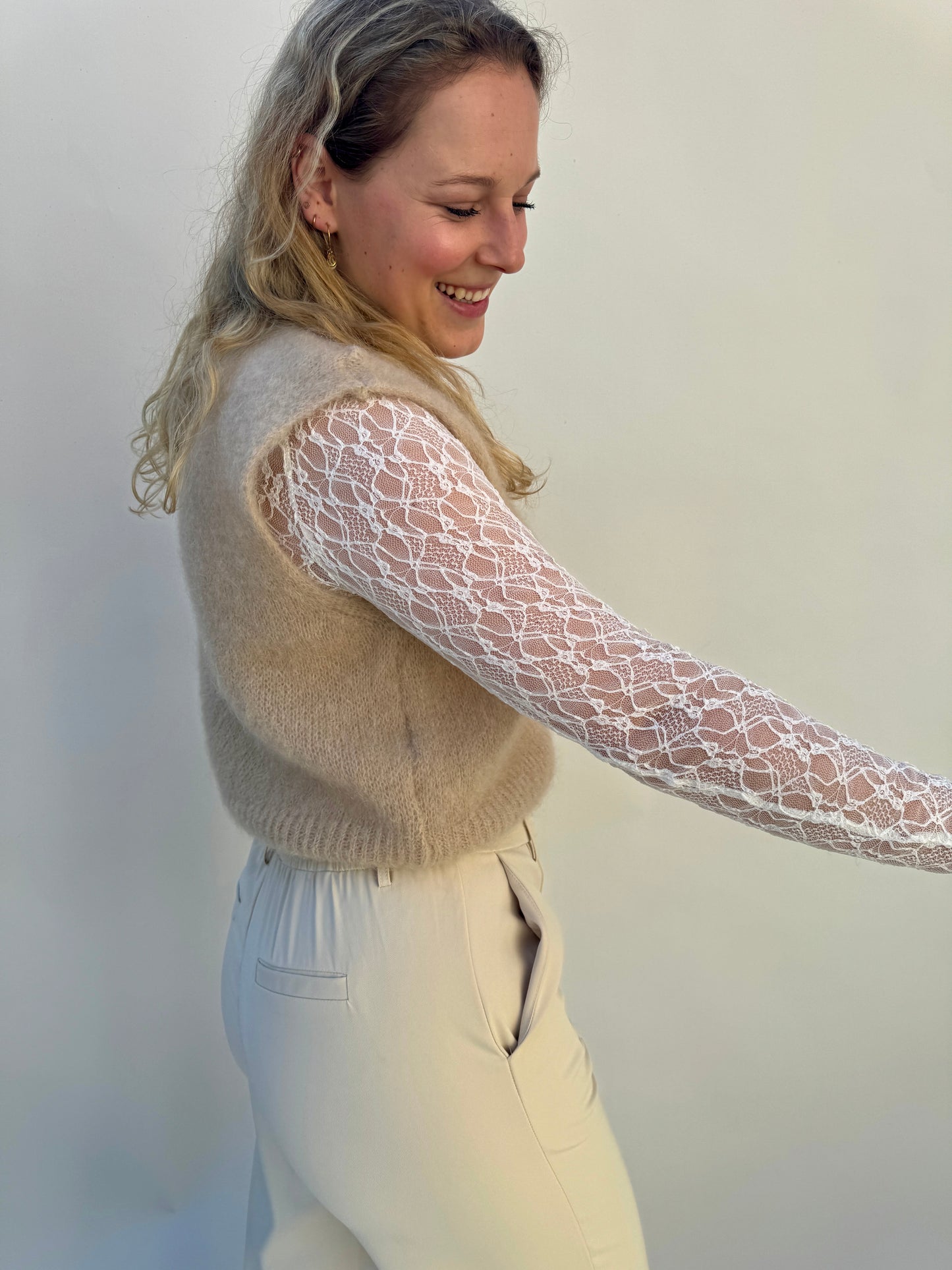 MOHAIR DEBARDEUR BEIGE