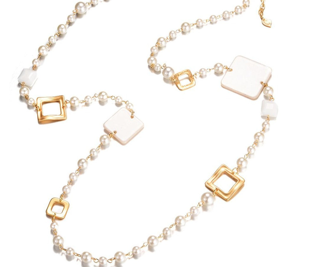 NECKLACE WHITE STONE