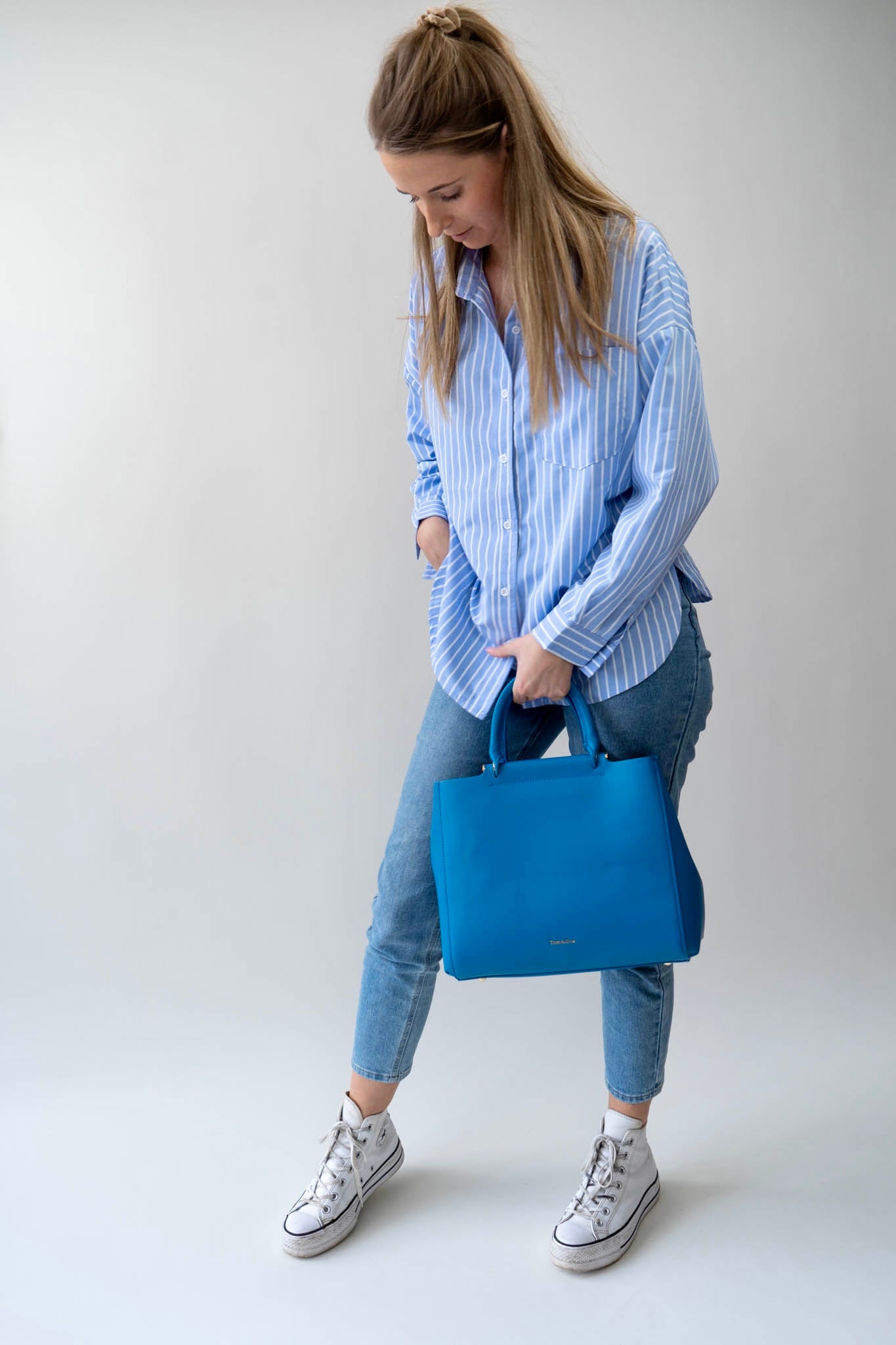 HANDTAS BLAUW