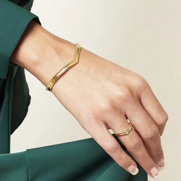 VICTORIA RING
