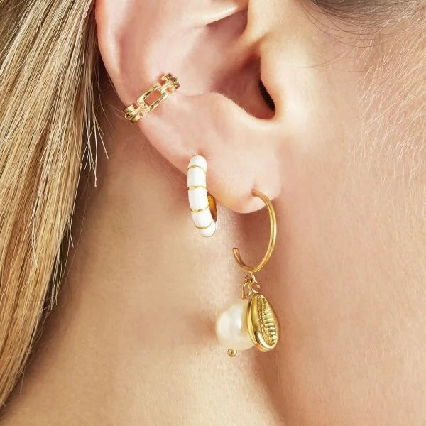 PEARL WITH SHELL
