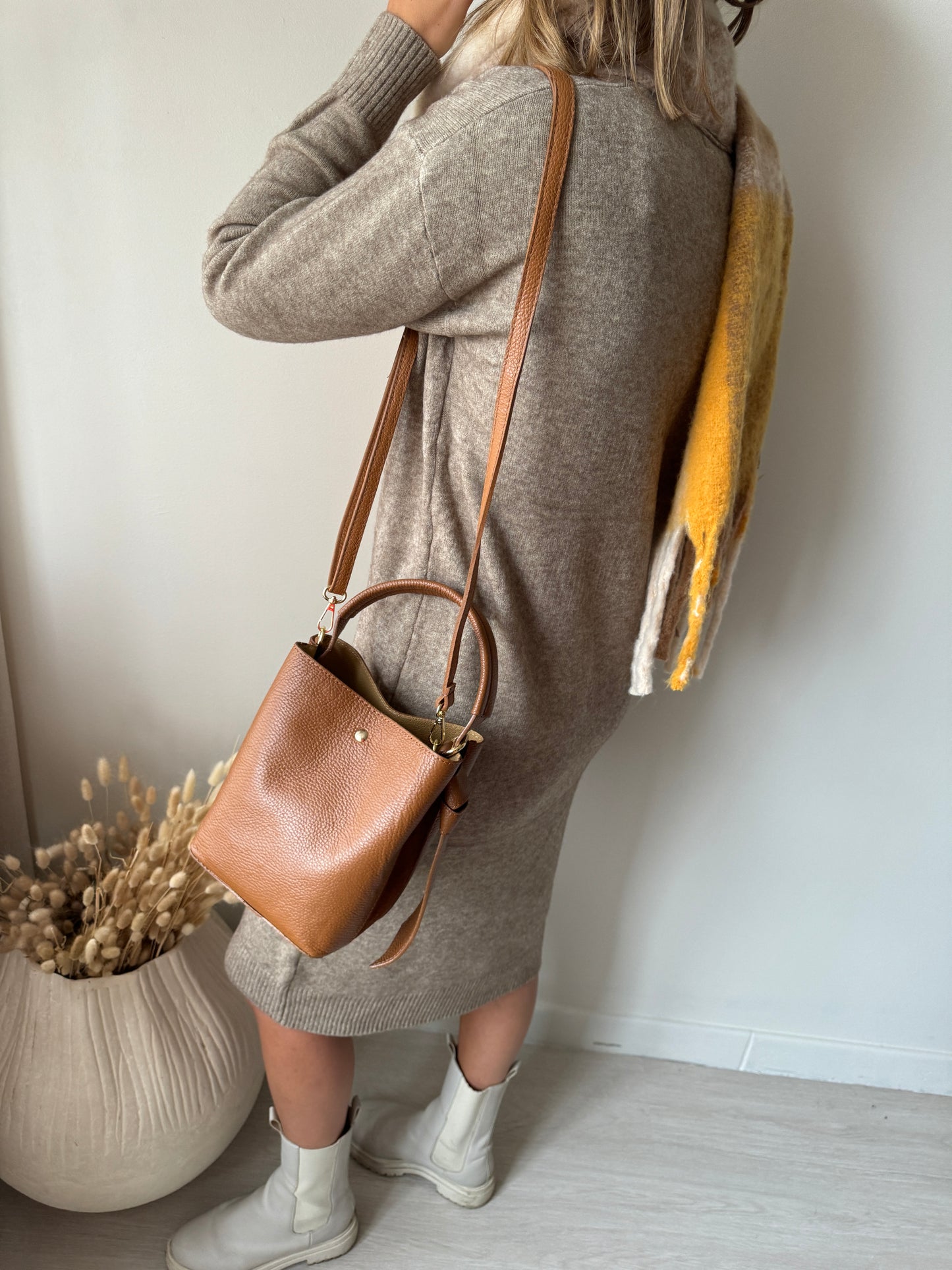 BAG BROWN