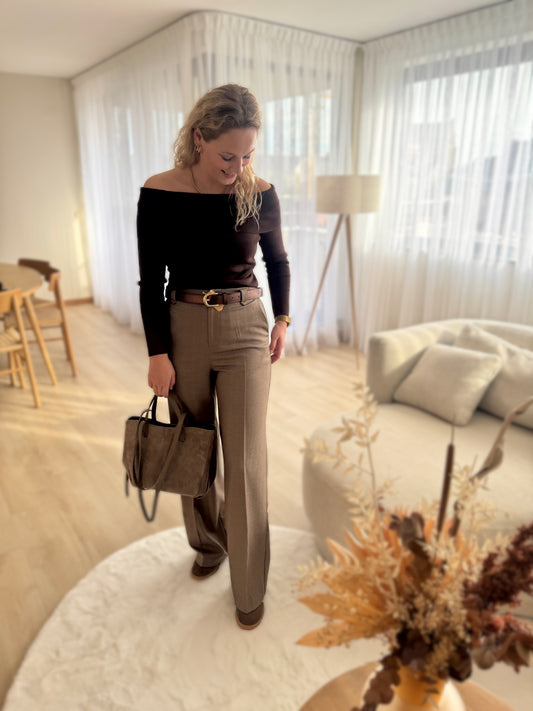 PULL OFF SHOULDER BROWN