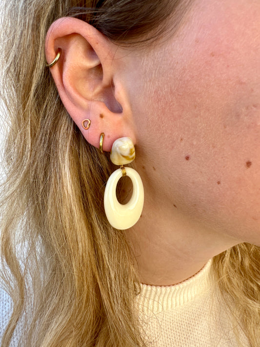 ZAINO EARRING WHITE