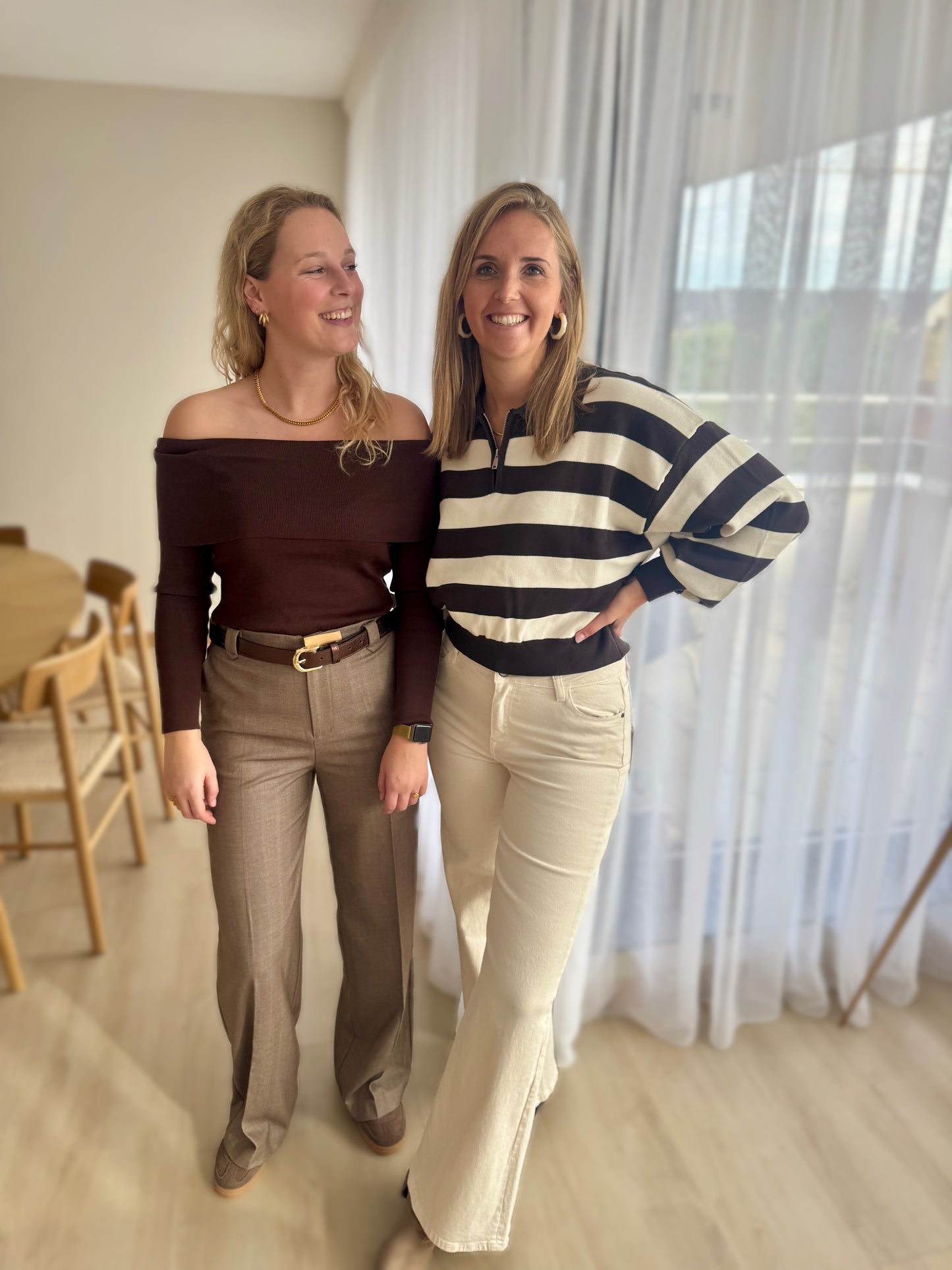 PULL OFF SHOULDER BROWN