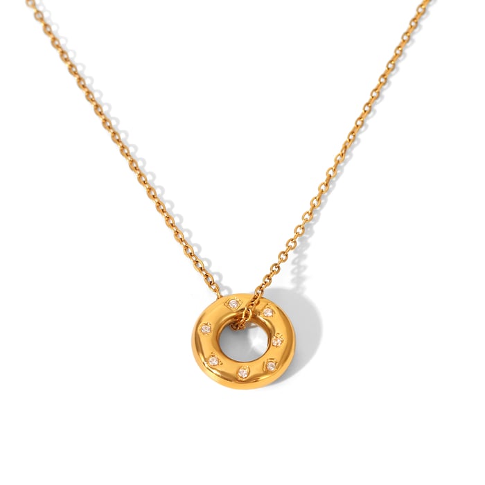 Necklace gold circle