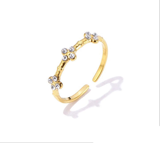 RING CLAVER